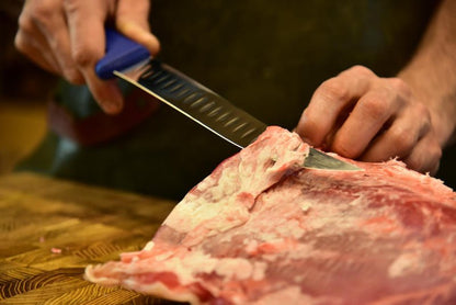Sanelli HORECA - Meat & BBQ - Schlachtmesser mit Kullenschliff - BERUFSMESSER.de